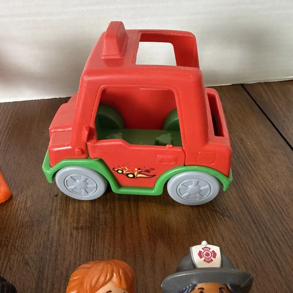 Fisher Price Little People Community Figures 11 LP Helicopter & Truck